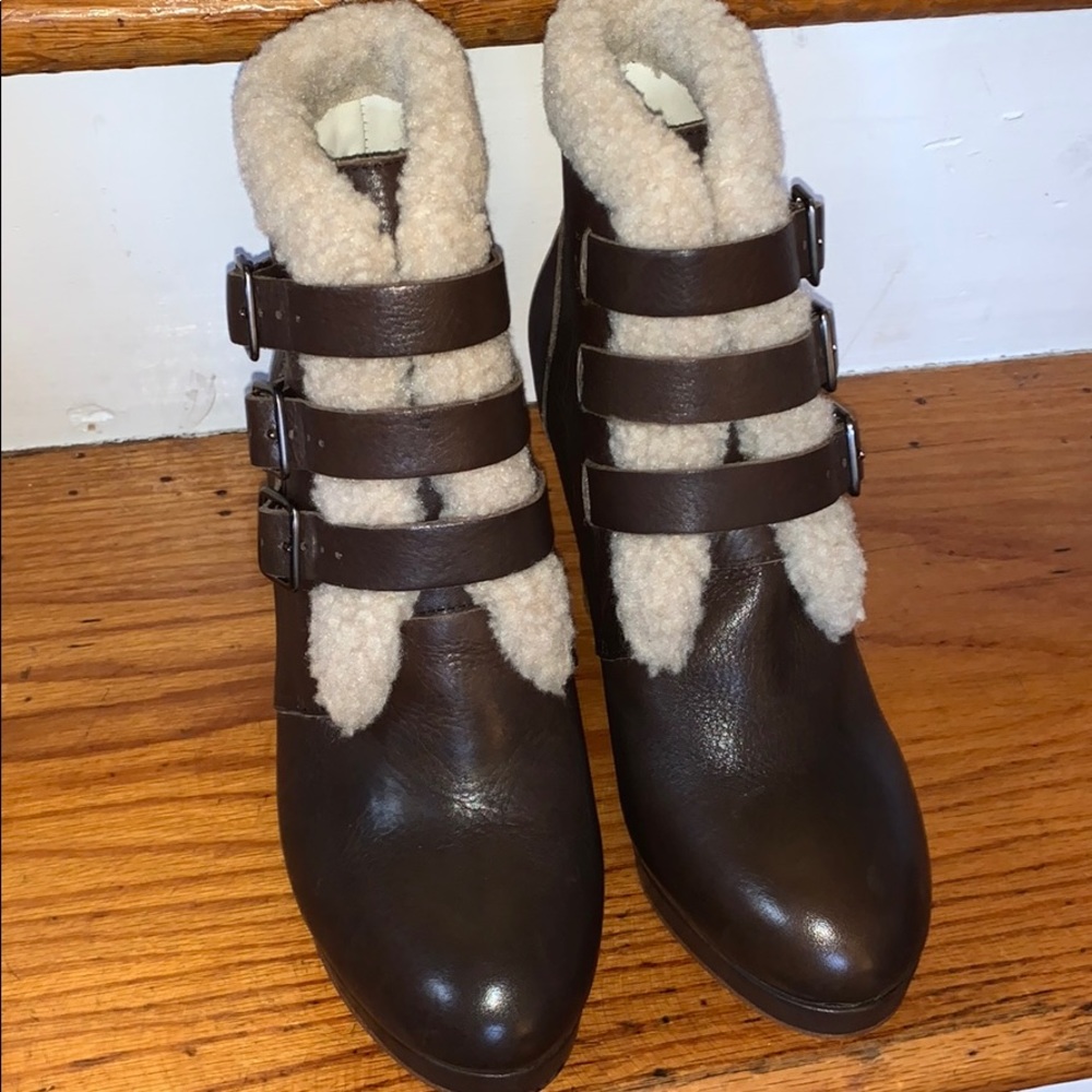 NEW See by Chloe brown bootie shearling trim - Picture 3 of 16